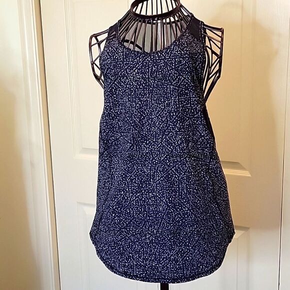 LULULEMON Black and White Mesh Tank Size 4 - Picture 2 of 8
